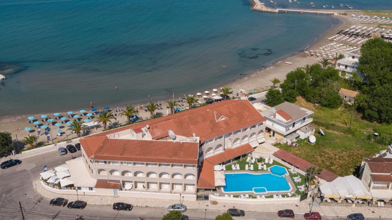 Aphrodite Beachfront By Konnect, Отель Рода